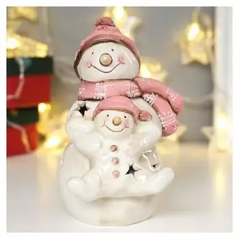 Сувенир керамика свет "Снеговик со снеговичком в розовых колпаках" 17,5х11х12,5 см
