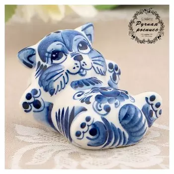 Сувенир «Кот на спине», 5 см, гжель