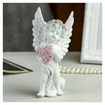 Сувенир полистоун "Ангел в розовом венке с сердцем из роз" 15х7,8х5,5 см