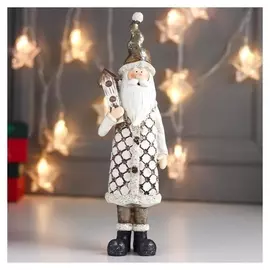 Сувенир полистоун "Дед мороз в шубе в клетку, со скворечником" 28х6,5х9,5 см