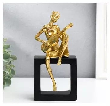 Сувенир полистоун "Девушка играет на гитаре" золото 20,5х9,5х6,5 см
