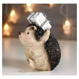 Сувенир полистоун "Ёжик с подарком" 12,5х10х8,5 см