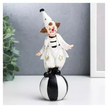 Сувенир полистоун "Клоун в колпаке на шаре" чёрно-белый с золотом 18х5,5х7,5 см