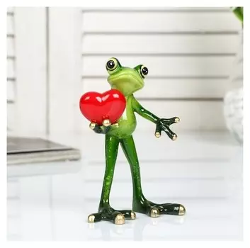 Сувенир полистоун лак "Лягушонок с сердцем в руке" 14х9х10 см