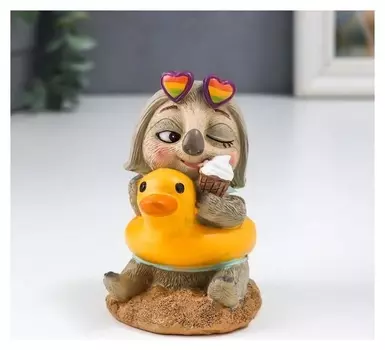 Сувенир полистоун "Ленивец ест мороженое" 9х6х5,5 см