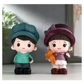 Сувенир полистоун "Малыш с книгой/малышка с медвежонком" набор 2 шт 9,5х6,5х5,5 см