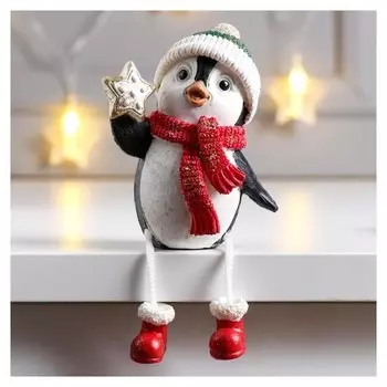 Сувенир полистоун "Пингвин рико в зелёной шапке, со звёздочкой" длинные ножки 8,5х6х7 см