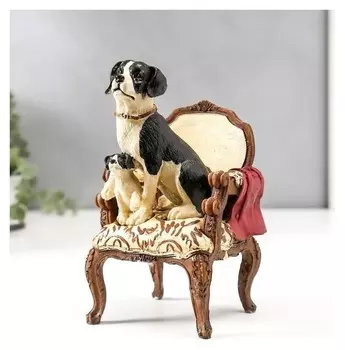 Сувенир полистоун "Собаки в кресле" 18,5х9,5х9,5 см