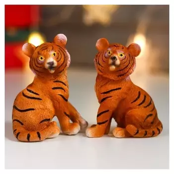 Сувенир полистоун "Тигрёнок" 7,6х4,5х6 см