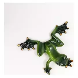 Сувенир полистоун "Зелёная лягушка - подготовка к прыжку" 3х6,5х8 см