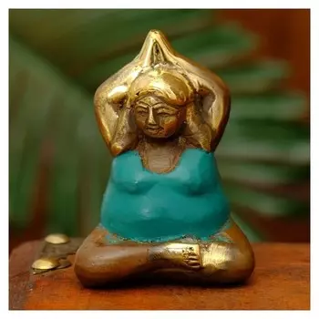 Сувенир "Толстушка руки вверх"