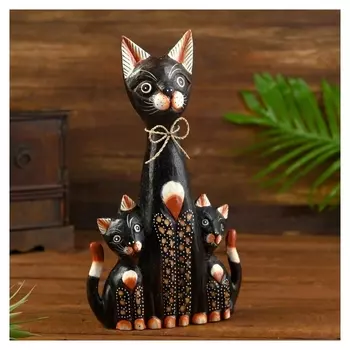 Сувенир "Три черные кошки" дерево 5х18х30 см