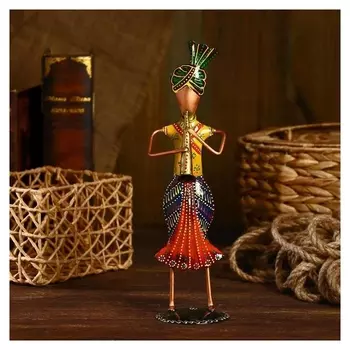 Сувенир "Уличный музыкант" металл. 9х8х31 см