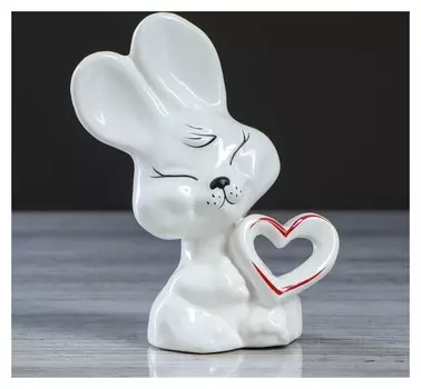 Сувенир "Заяц с сердцем" 16 см