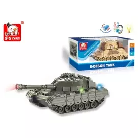 Танк со светом и звуком работает от батареек