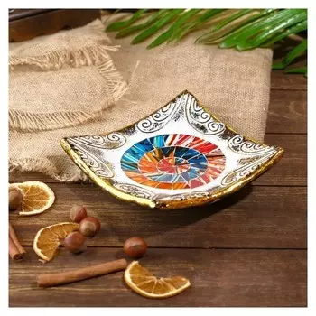 Тарелка декоративная "Элли" керамика 14х14х3 см