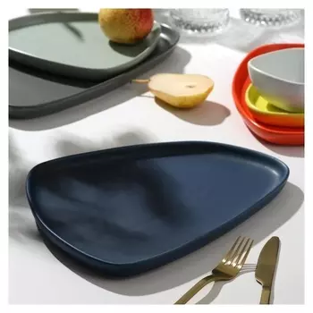 Тарелка нестандартной формы "Тёмно-синяя", 28 х 22 см