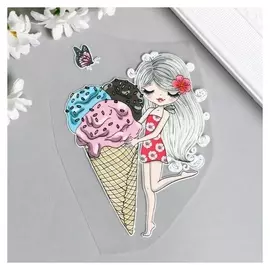 Термонаклейка "Малышка с рожком мороженого" 12х8,8 см
