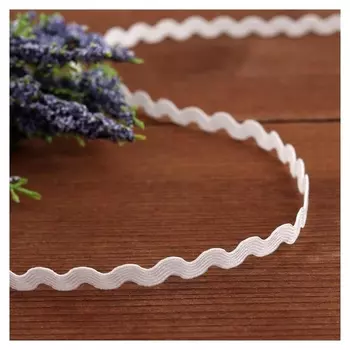 Тесьма отделочная «Зигзаг», 5 мм, 30 ± 1 м, цвет белый