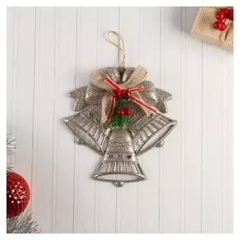 Украшение новогоднее "Три колокольчика в сердечках с бубенцами" 18,5х18 см