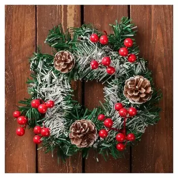 Венок новогодний D-22 см "Шишки" зелёный с ягодками