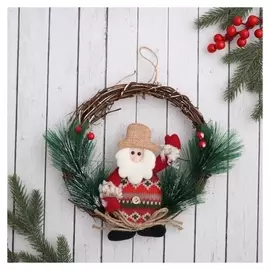 Венок новогодний D-22 см "Скандинавия" Дед мороз