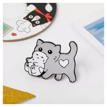 Значок "Кошка с котёнком", цвет серо-белый