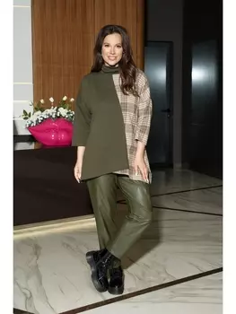 Брючные костюмы 1026