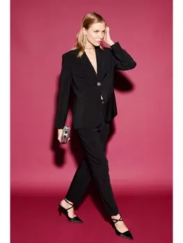 Брючные костюмы 1062