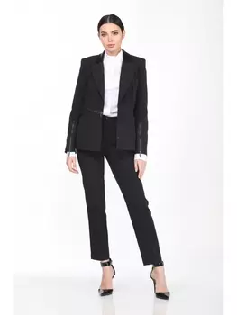 Брючные костюмы 251