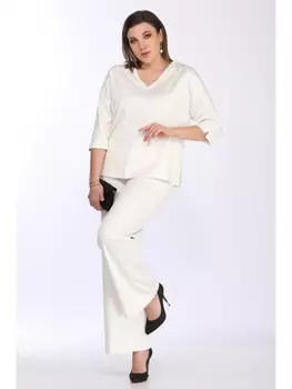 Брючные костюмы 2800