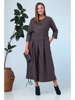 Брючные костюмы 674