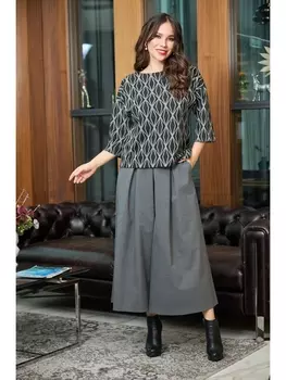 Брючные костюмы 707