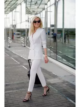 Брючные костюмы 928Б