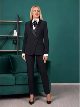 Брючные костюмы 931