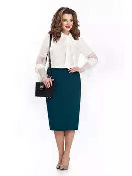 Юбочные костюмы 135