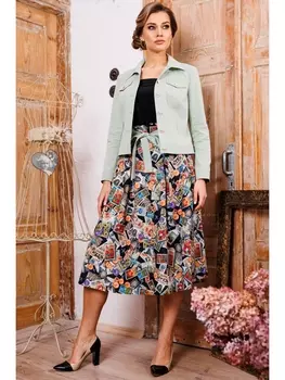 Юбочные костюмы 2400