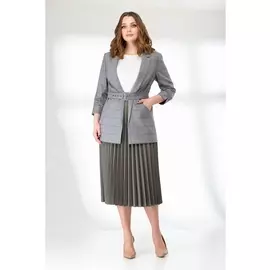 Юбочные костюмы 3826