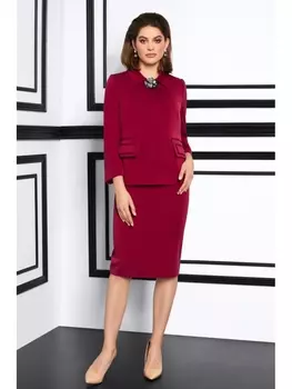 Юбочные костюмы 3930