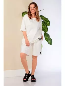 Костюмы с шортами 996.1 молочный