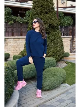 Спортивные костюмы 942