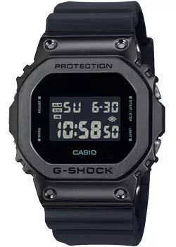 Японские наручные мужские часы Casio GM-5600UB-1. Коллекция G-Shock
