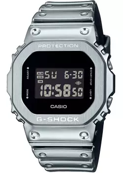 Японские наручные мужские часы Casio GM-5600YM-8. Коллекция G-Shock