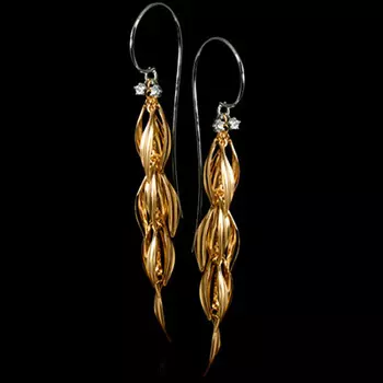 Золотые серьги 21390