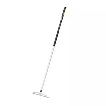 Грабли для грунта средние Fiskars Xact 1027039