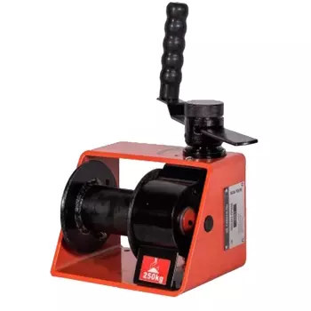 Лебедка ручная барабанная Сибталь, модель HWV 13799, 0,5т-25м