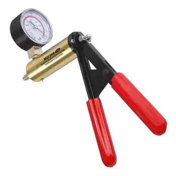 Приспособление для прокачки тормозов и сцепления Мегеон 24001 к0000034052