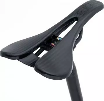 Седло Bjorn Sedlo (матовый карбон 143 мм)