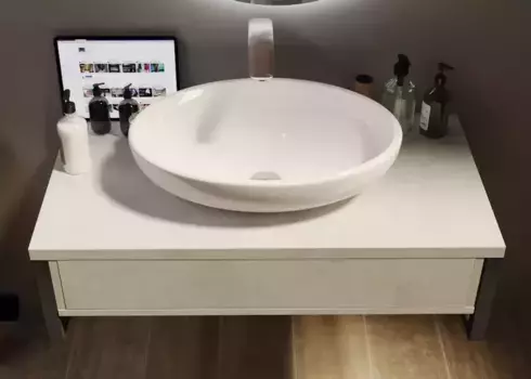 Консоль «Marka One» Grunge Loft 70П с 1 ящиком с кронштейнами (Ringo Cut 54) подвесная бетон светлый