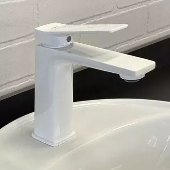 Смеситель для раковины «Comforty» FC071A-CKBT белый